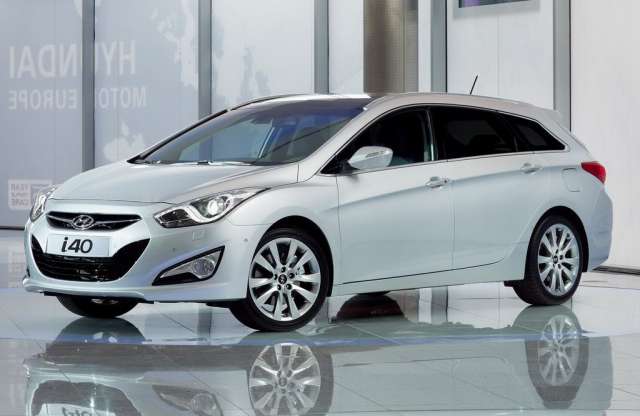 Ezúttal a középkategóriában húzza elő ütőkártyáját a Hyundai