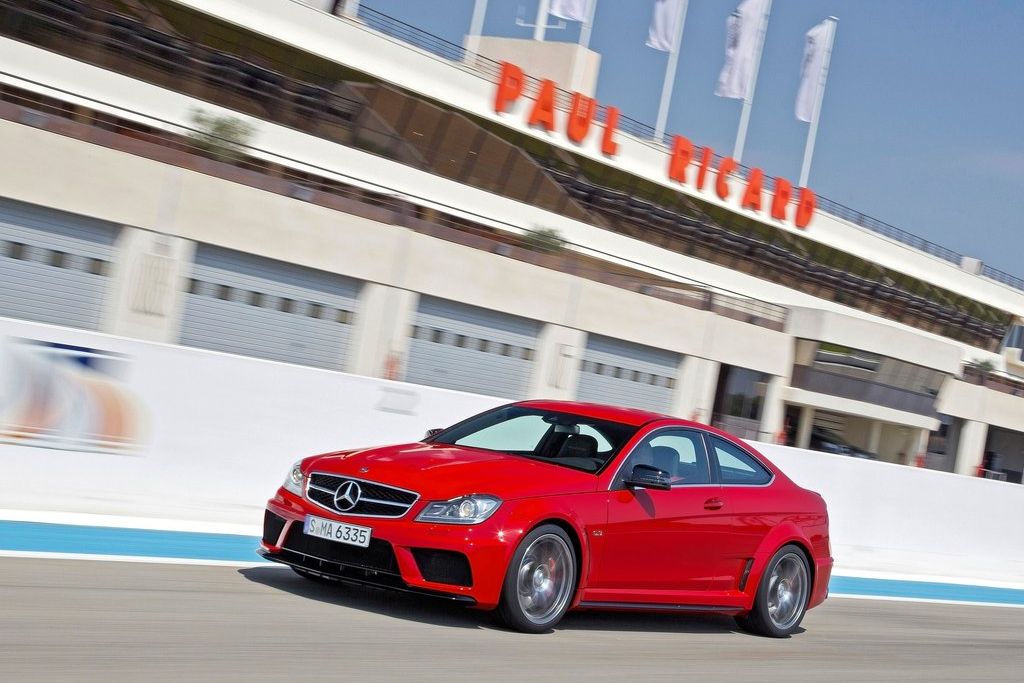 MERCEDES-BENZ C 63 AMG