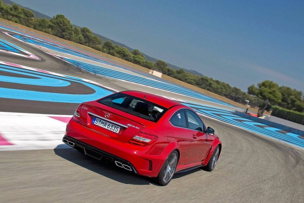 MERCEDES-BENZ C 63 AMG