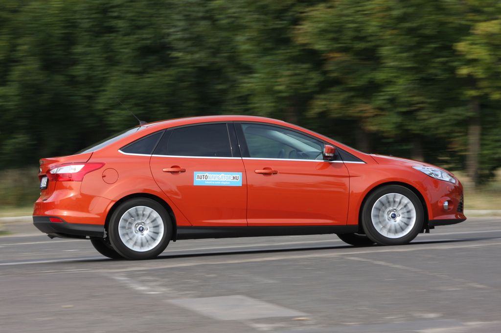 FORD FOCUS