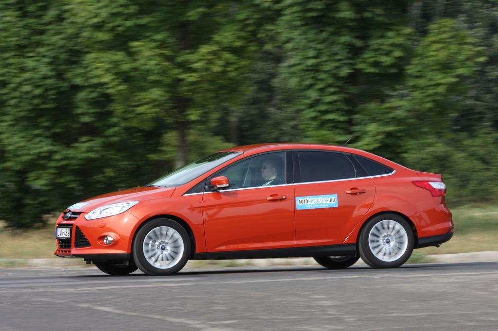 FORD FOCUS