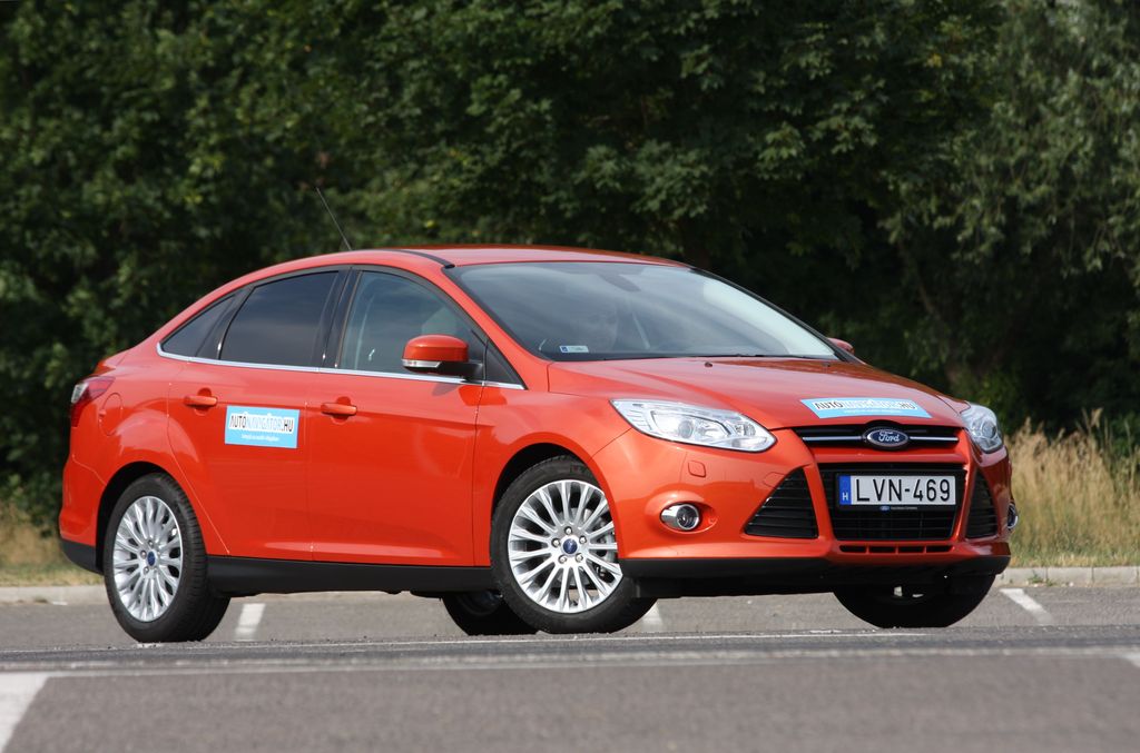 FORD FOCUS