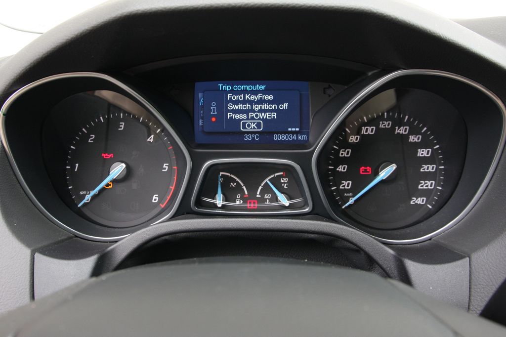 FORD FOCUS