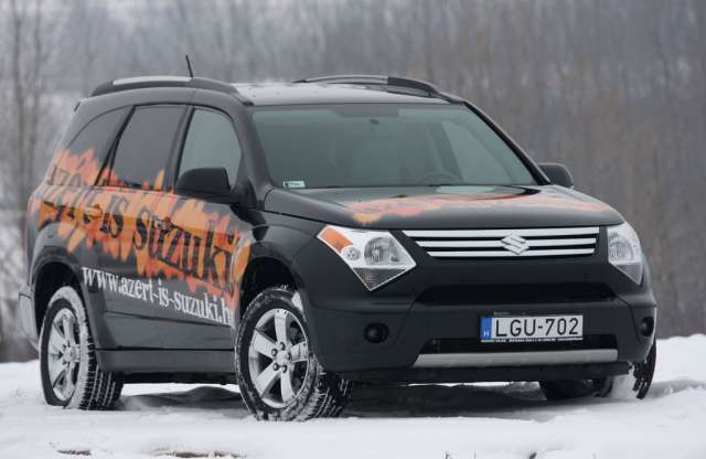 Amerika beinteget  - Suzuki XL7 teszt