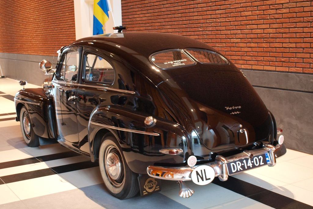 BUGATTI