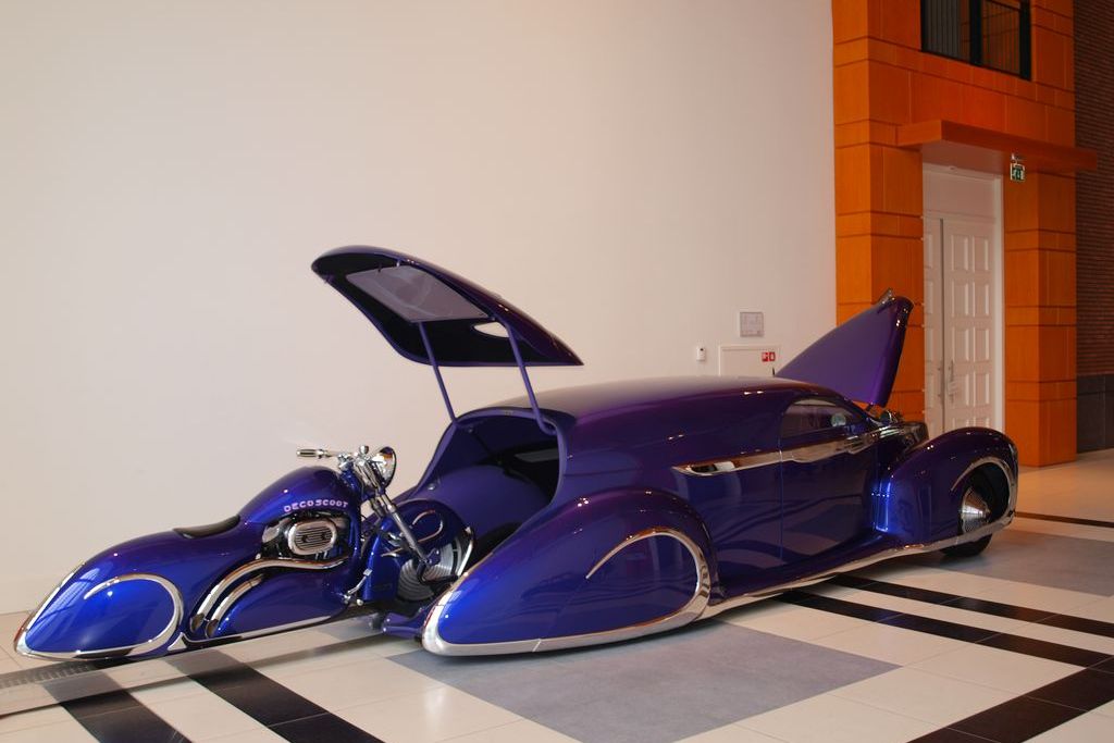 BUGATTI