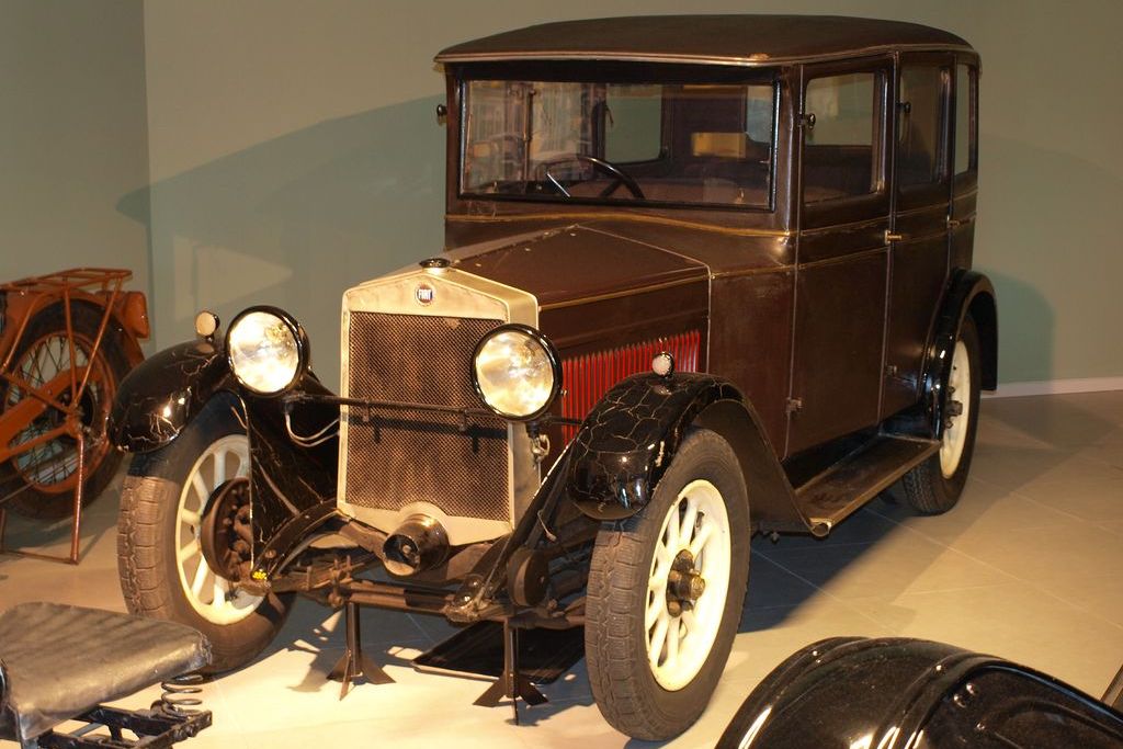 BUGATTI