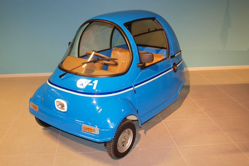 BUGATTI