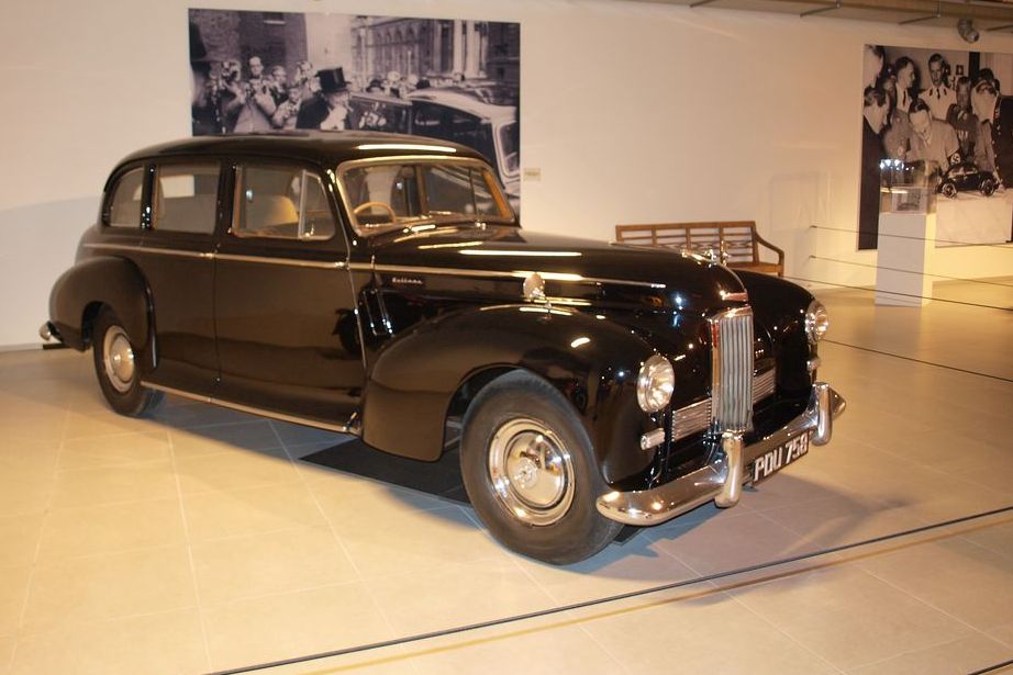 BUGATTI