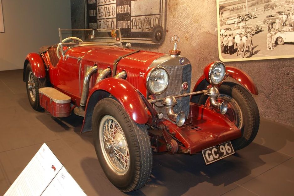 BUGATTI