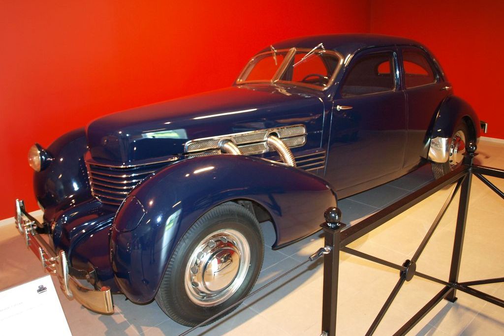 BUGATTI