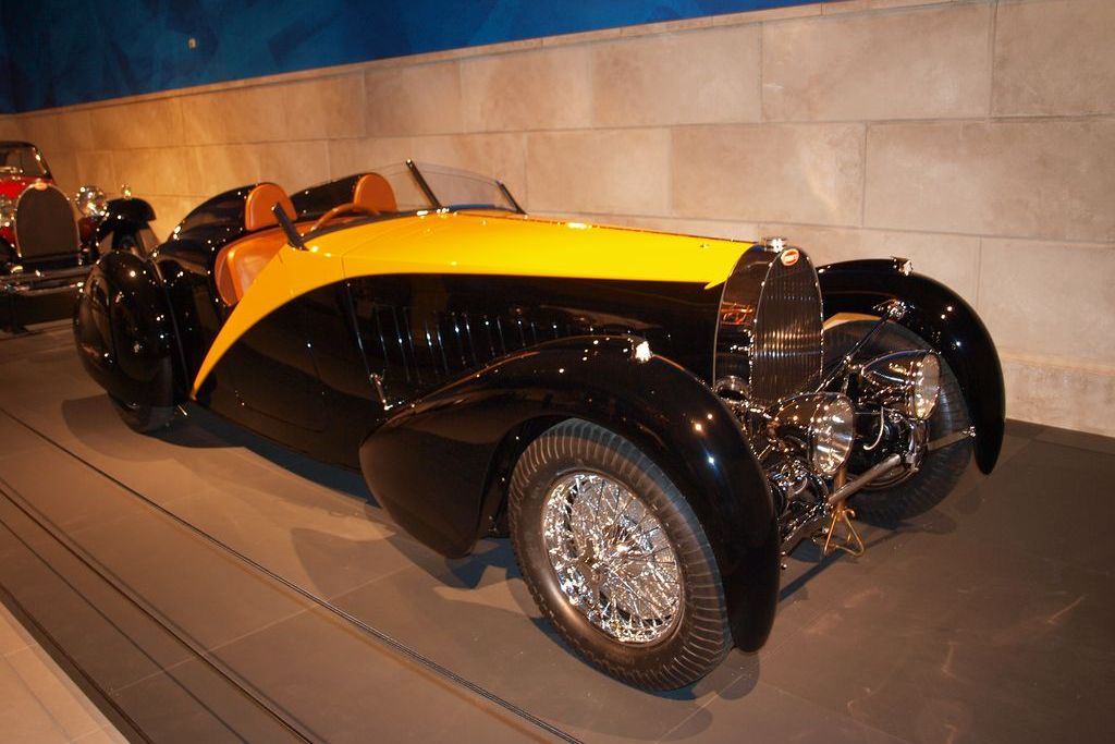 BUGATTI