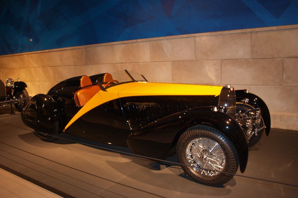 BUGATTI