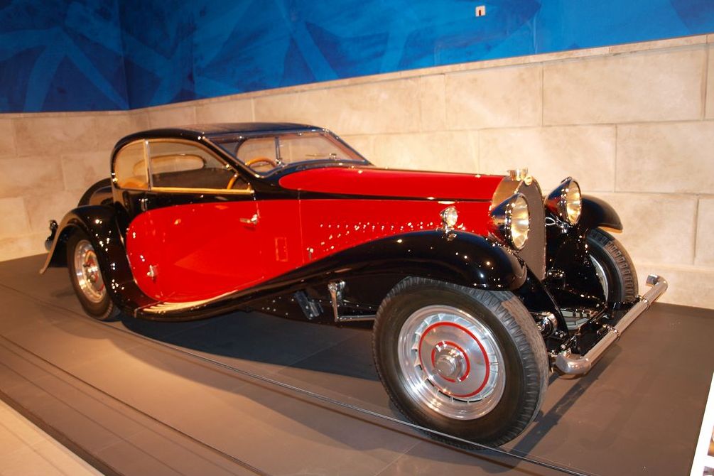 BUGATTI