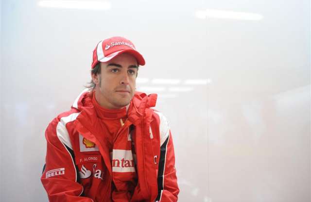 Alonso: A szabályok nem egyformán érvényesek mindenkire