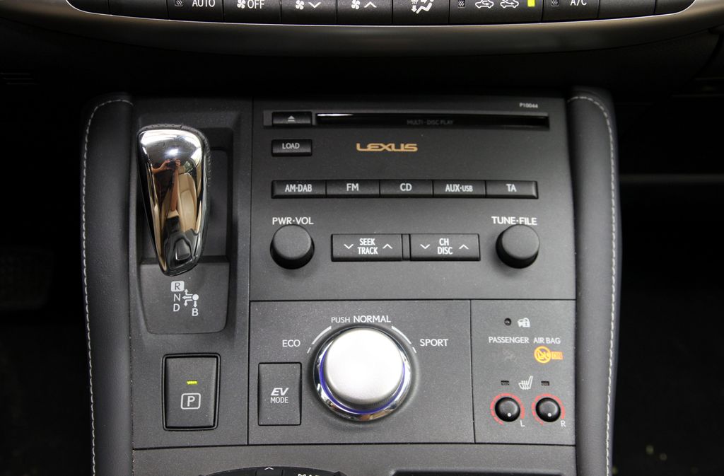 LEXUS CT