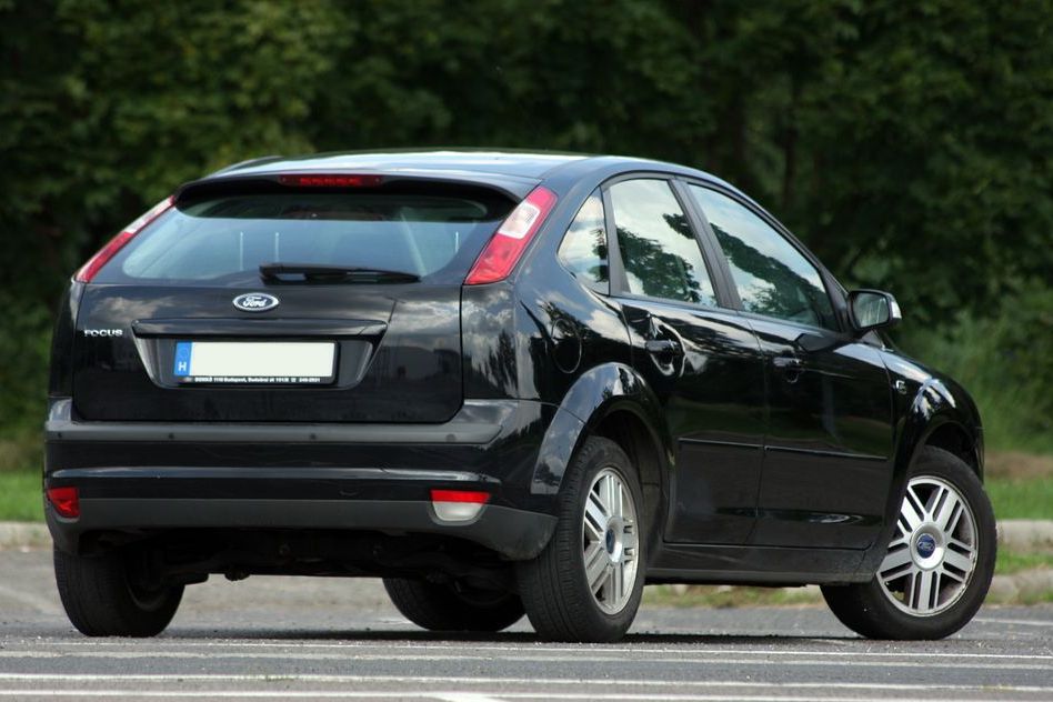 FORD FOCUS