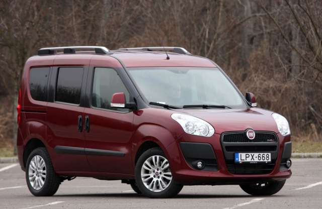 Hét ülés nagy térben - Fiat Dobló teszt