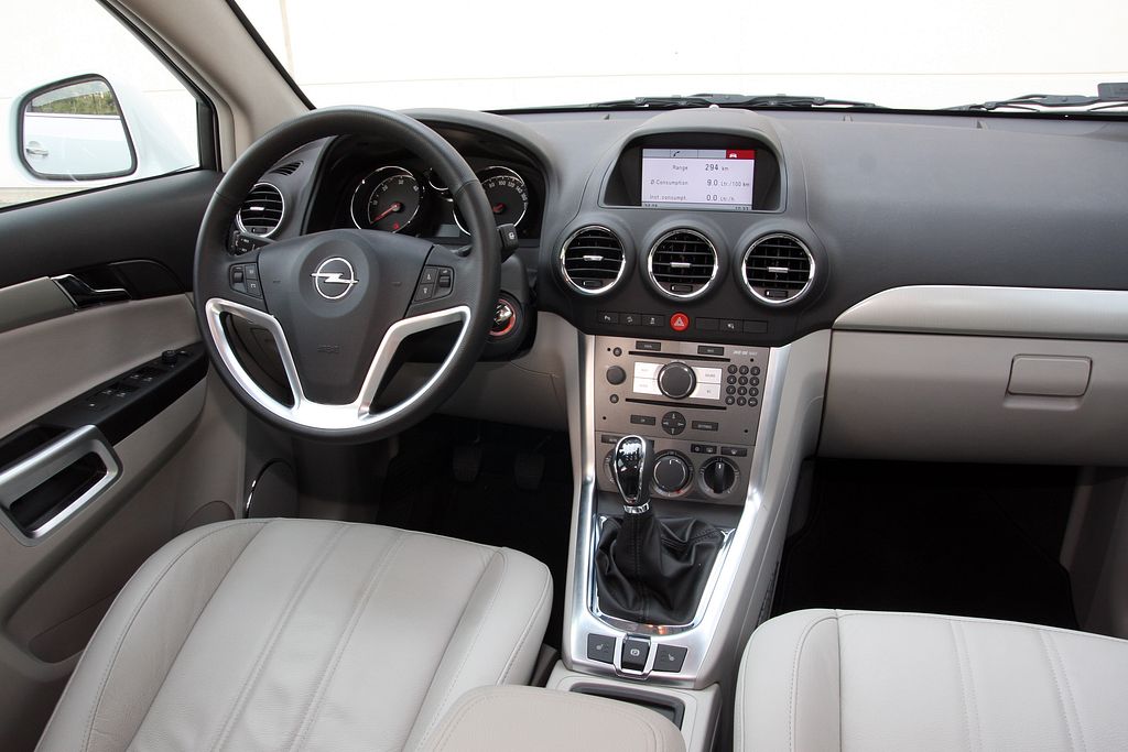 OPEL ANTARA