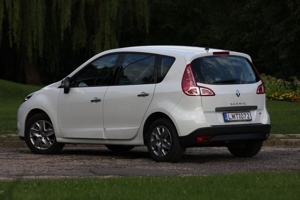 RENAULT SCENIC