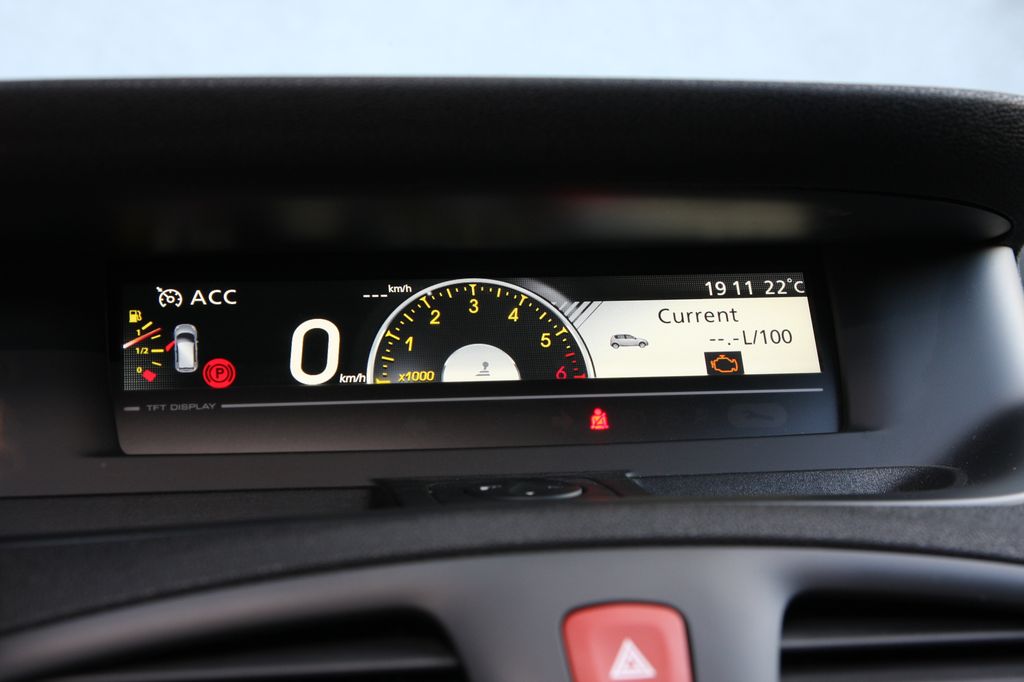 RENAULT SCENIC