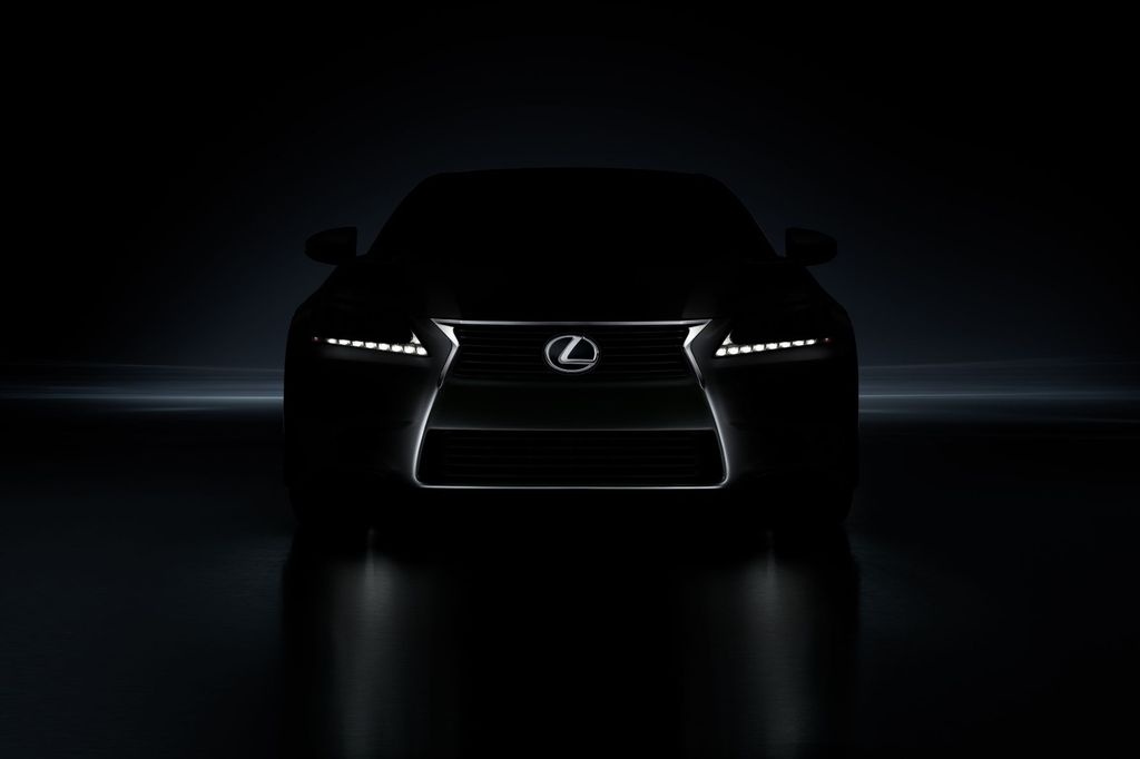 LEXUS IS