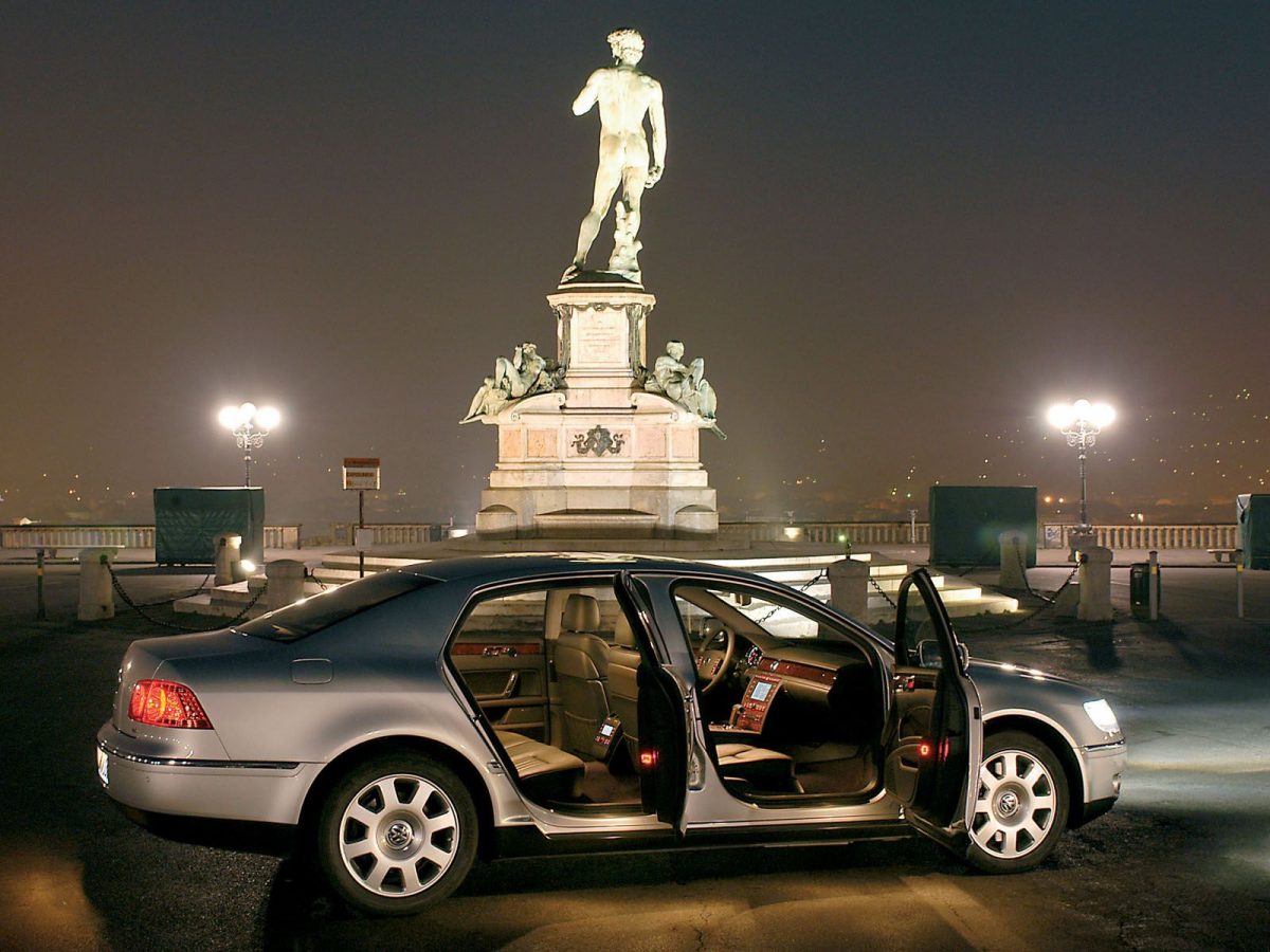 VOLKSWAGEN PHAETON