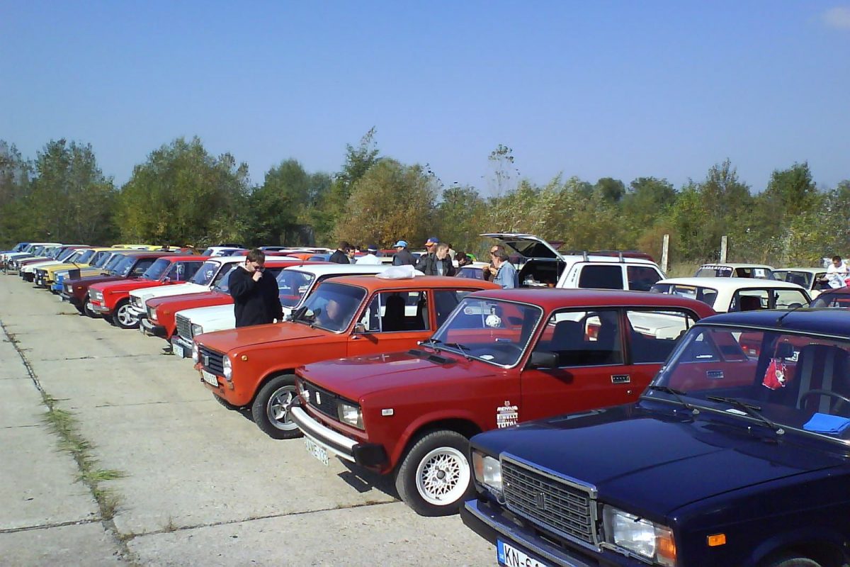 LADA 1500