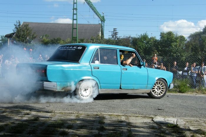 LADA 1500
