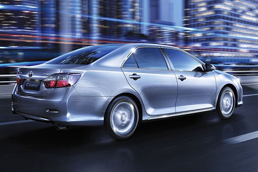 TOYOTA CAMRY