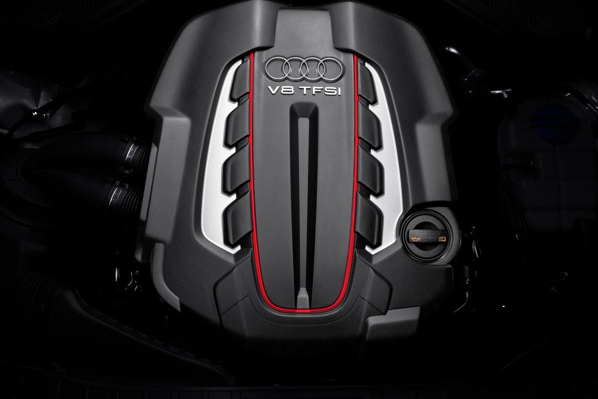 AUDI QUATTRO