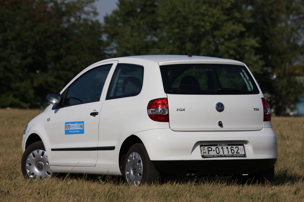 VOLKSWAGEN FOX
