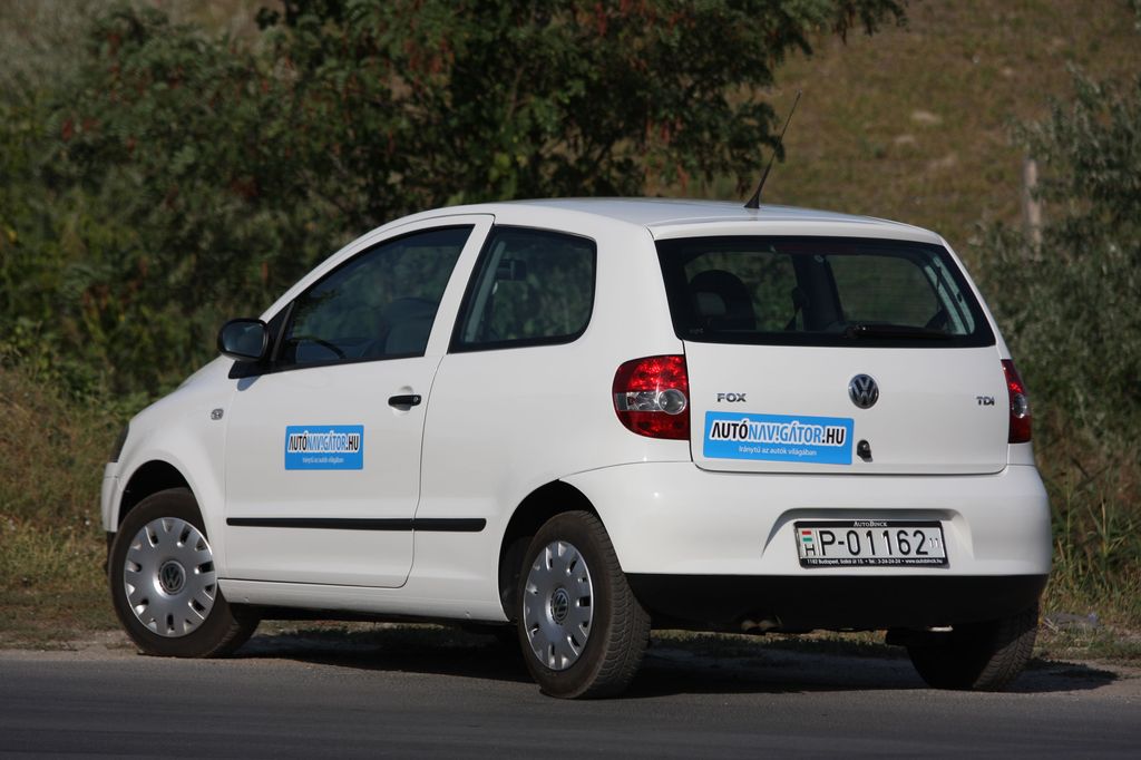 VOLKSWAGEN FOX
