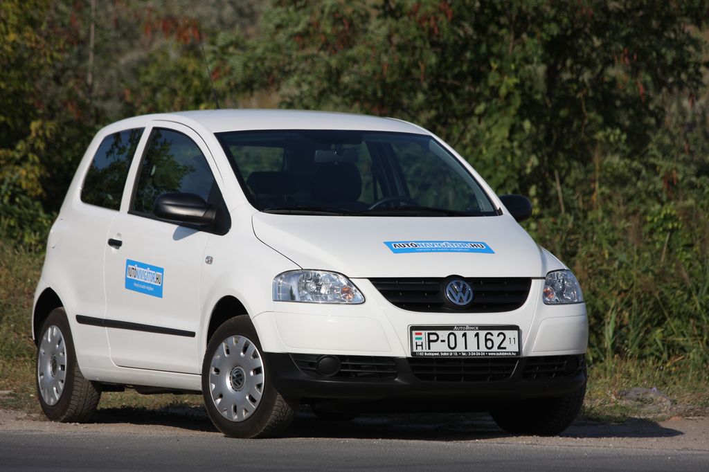 VOLKSWAGEN FOX