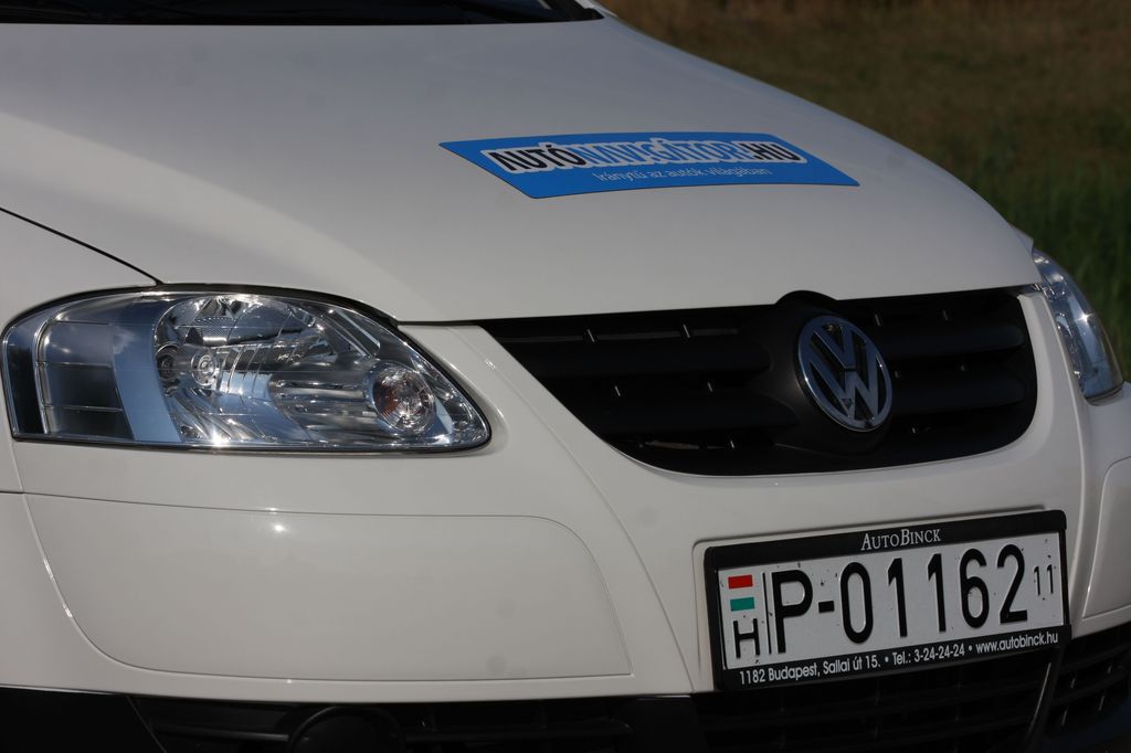 VOLKSWAGEN FOX