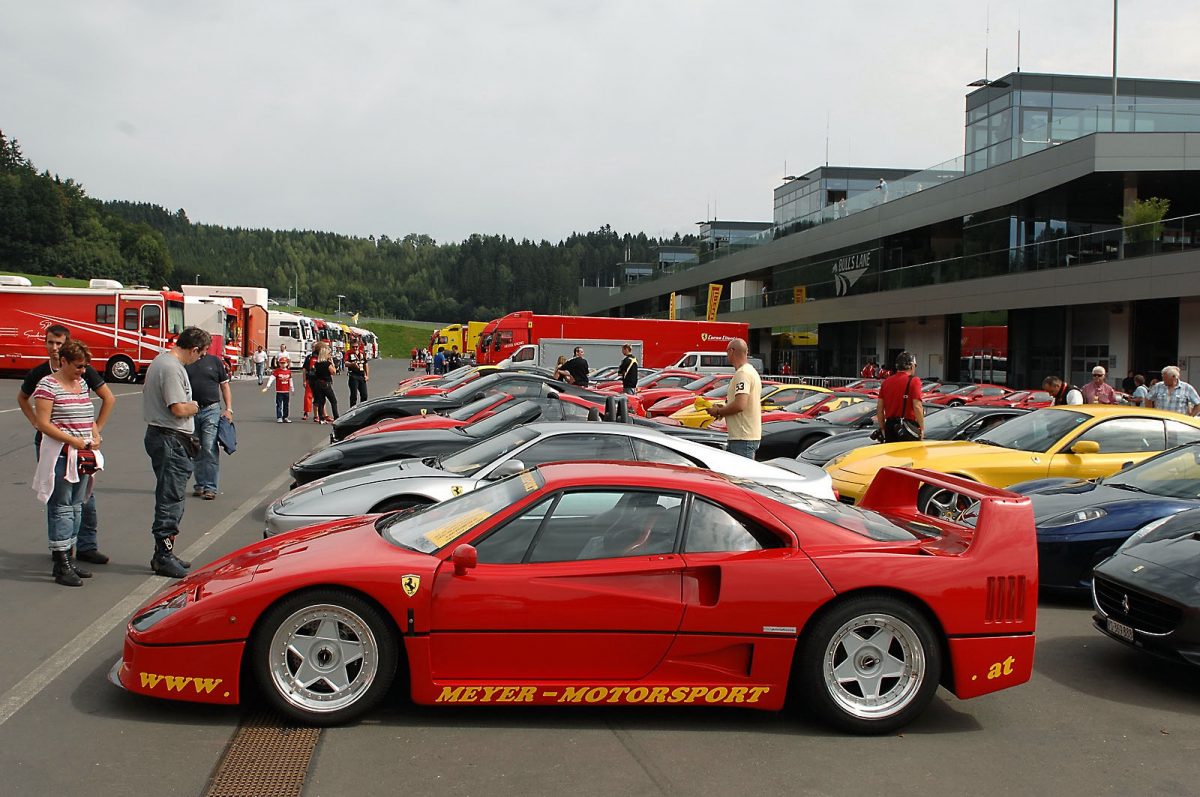 FERRARI