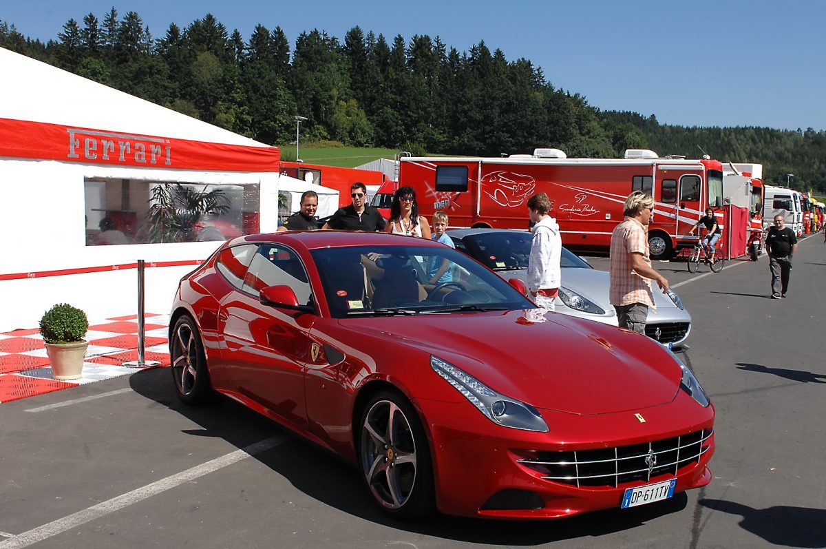 FERRARI