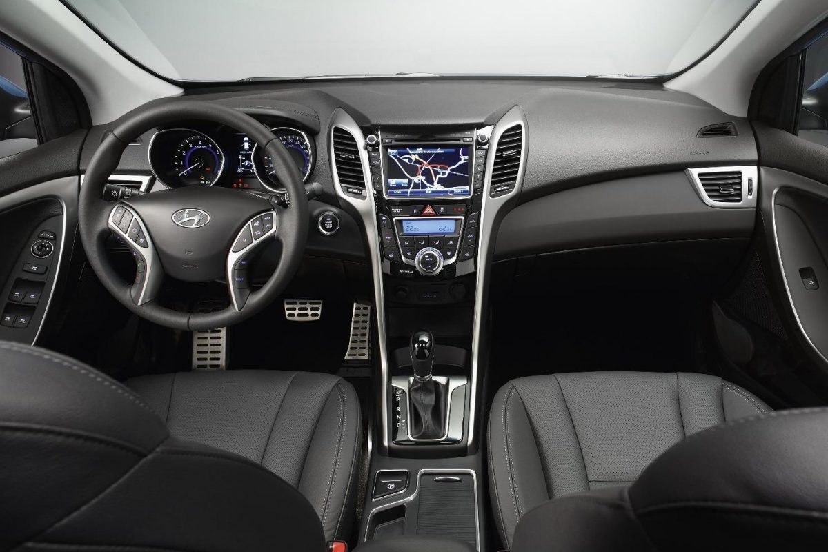 HYUNDAI GENESIS COUPE