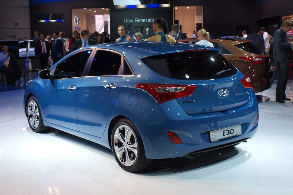 HYUNDAI GENESIS COUPE