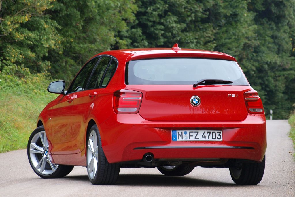 BMW 1-ES SOROZAT
