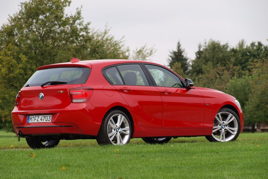 BMW 1-ES SOROZAT
