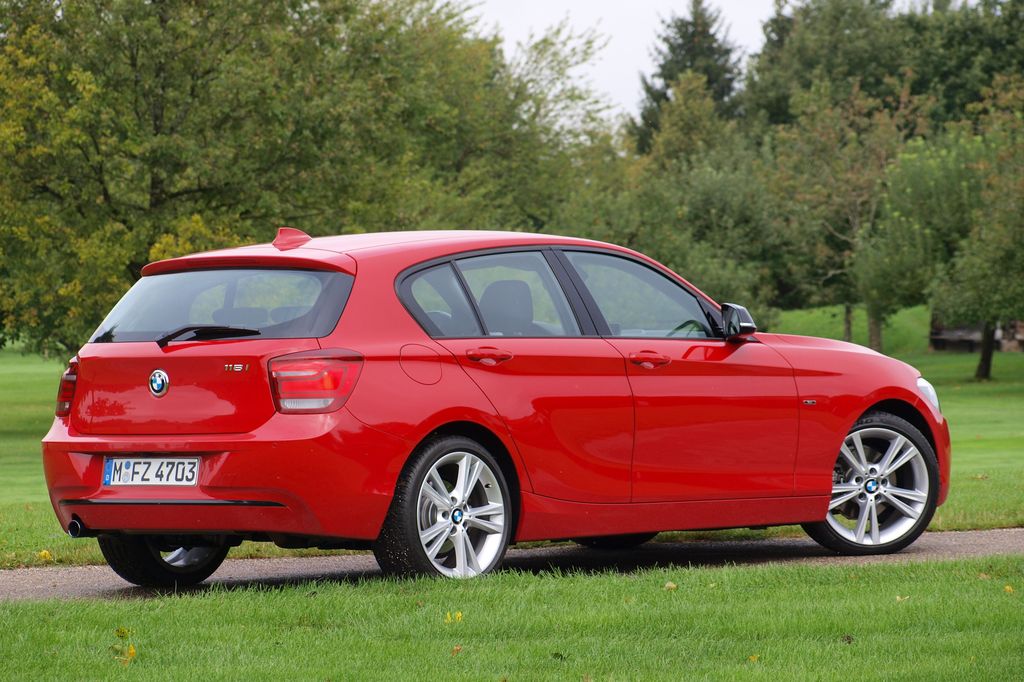 BMW 1-ES SOROZAT