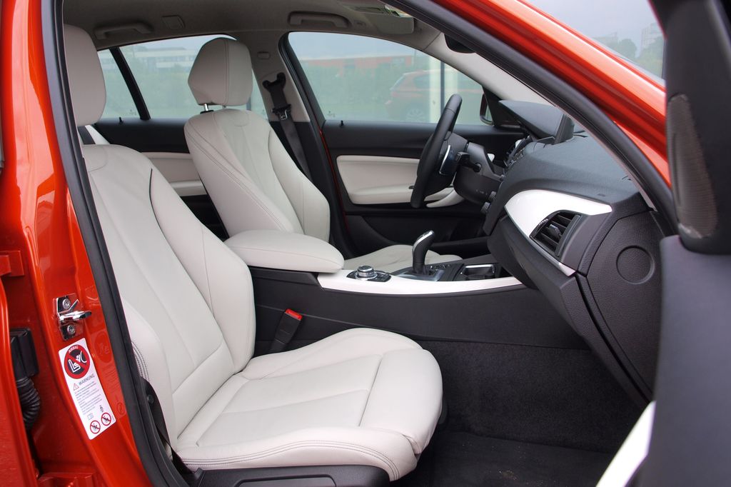 BMW 1-ES SOROZAT