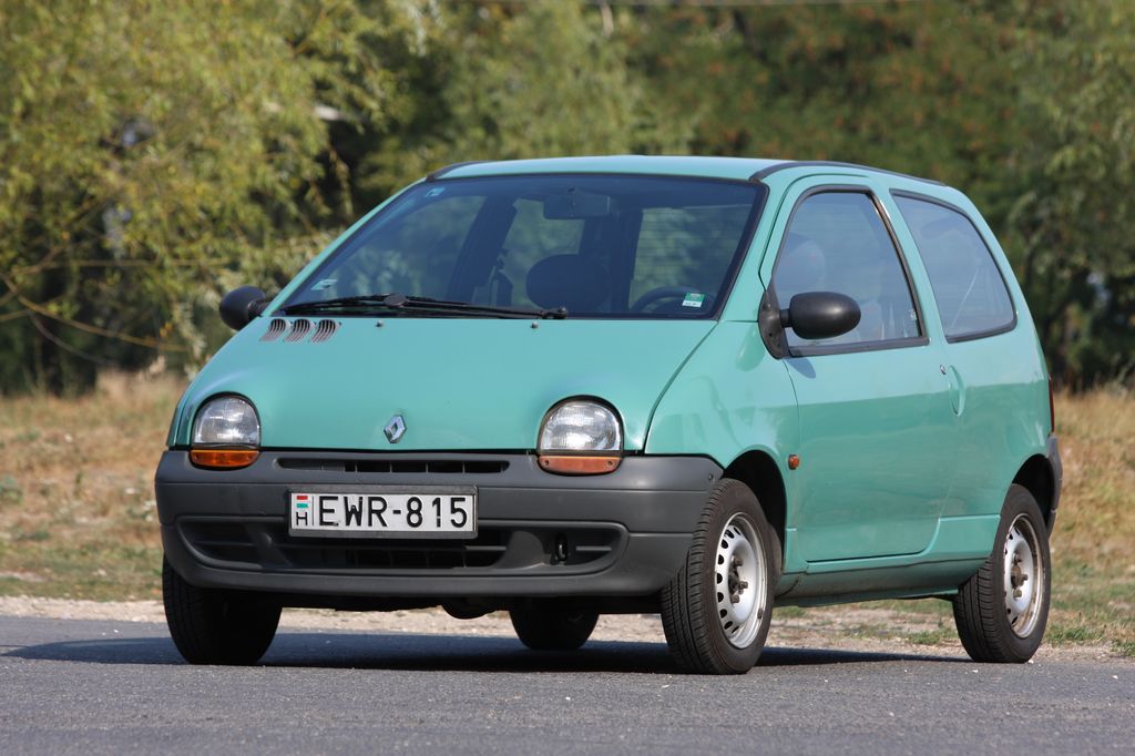 RENAULT TWINGO