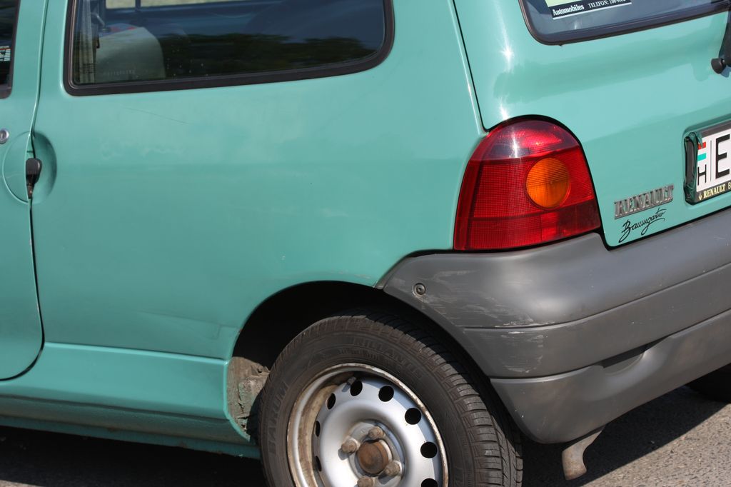 RENAULT TWINGO