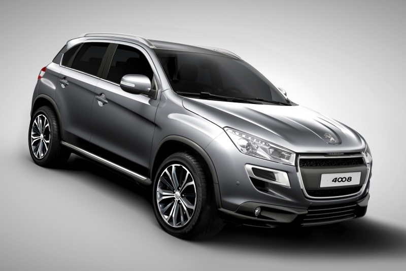 PEUGEOT 4007