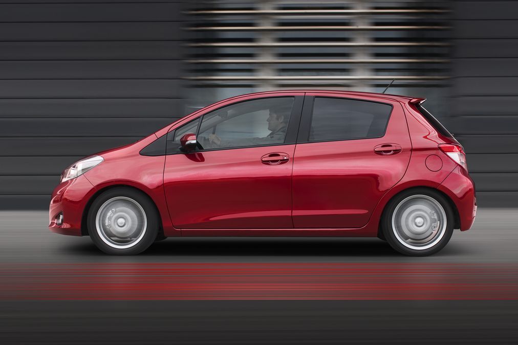 TOYOTA YARIS
