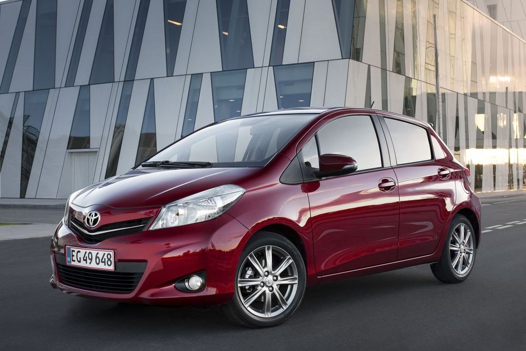 TOYOTA YARIS