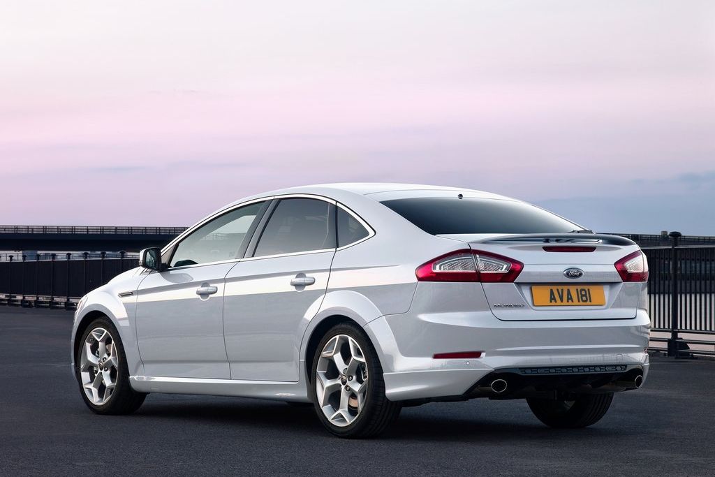 FORD MONDEO