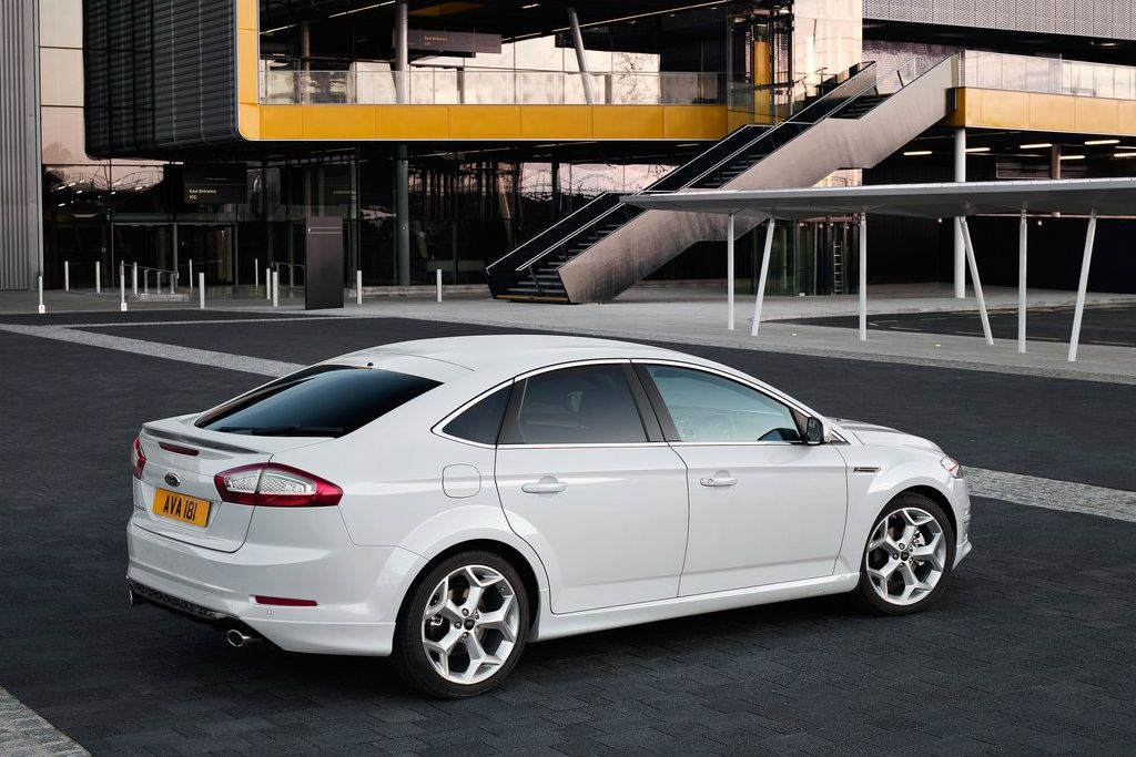 FORD MONDEO